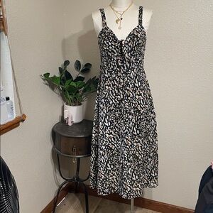 Forever 21 Black and Cream Animal Print Midi Dress
